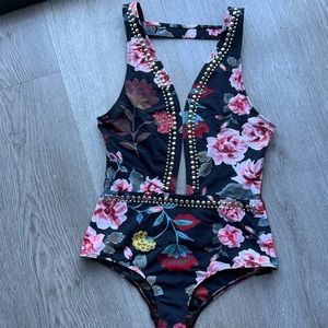 Beach riot one piece swimsuit size small floral print